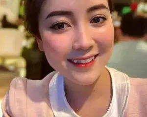 Pic + Clip: Gái xinh đo độ dâm.